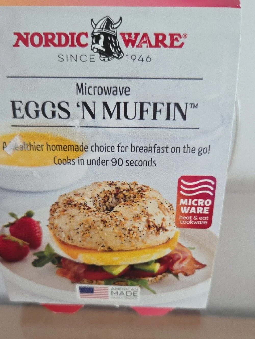Nordic Ware White/Clear Microwave Eggs 'N Muffin Maker...NIP